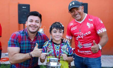 ¡BAHÍA DE BANDERAS IMPULSA EL DEPORTE Y RECONOCE EL TALENTO DE SUS JÓVENES!