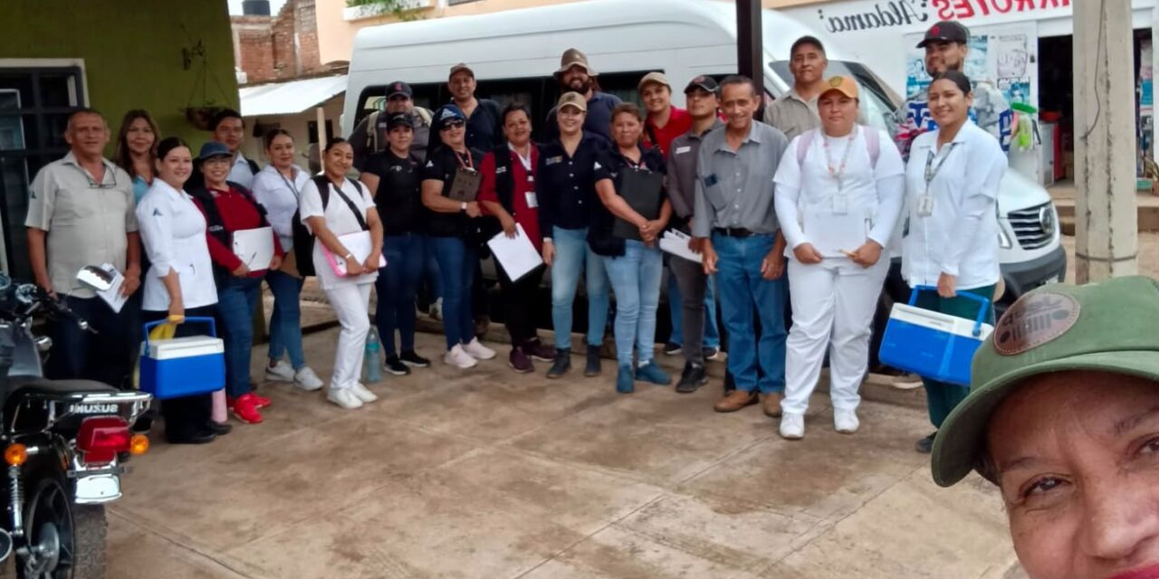Servicios de Salud de Nayarit brindan atención integral a familias de Ahuacatlán tras inundaciones