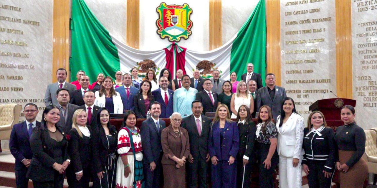 DIF NAYARIT REAFIRMA SU COMPROMISO DE TRABAJAR EN UNIDAD