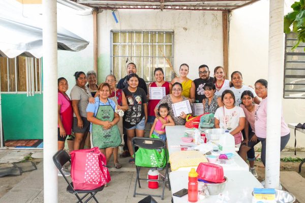 ¡FELICIDADES A LAS Y LOS EGRESADOS DEL TALLER DE PANADERÍA! UN PASO MÁS HACIA EL EMPRENDIMIENTO