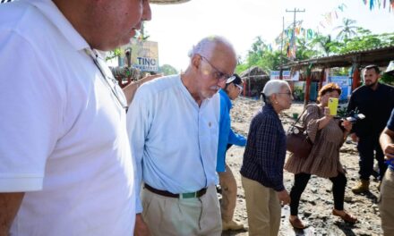 MIGUEL ÁNGEL NAVARRO ANUNCIA REHABILITACIÓN DEL CAMINO A PLAYA LAS ISLITAS