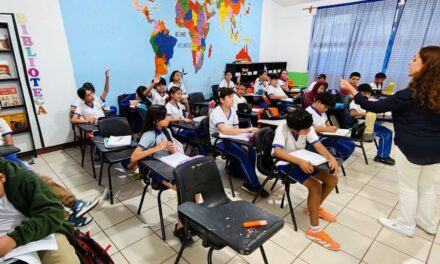 NIÑAS Y NIÑOS PRESERVAN LAS TRADICIONES Y CULTURA DE MÉXICO