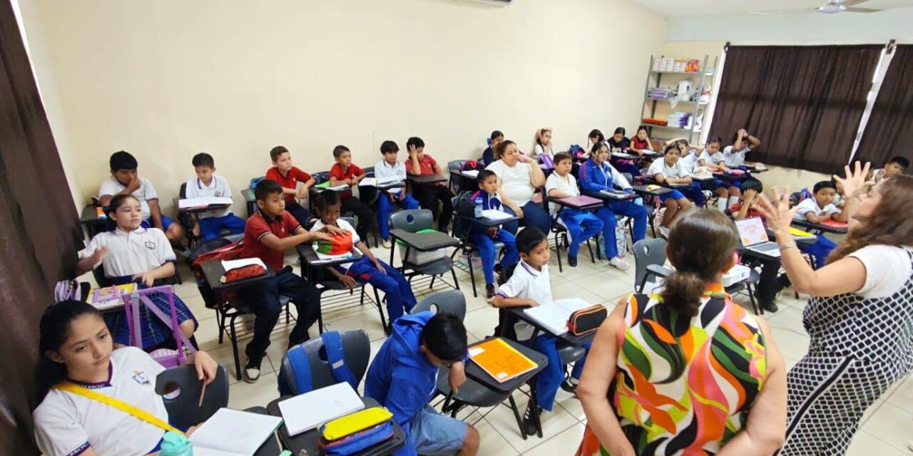 ¡NIÑAS Y NIÑOS APRENDEN Y CELEBRAN NUESTRAS TRADICIONES!