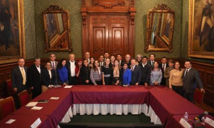 MIGUEL ÁNGEL NAVARRO FORTALECE LA COORDINACIÓN CON EL GOBIERNO DE MÉXICO PARA MEJORAR LA SALUD