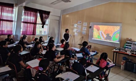 ¡NIÑAS Y NIÑOS APRENDEN Y CELEBRAN LAS TRADICIONES DE NAYARIT!