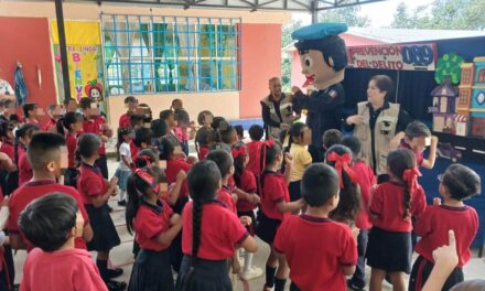¡FORTALECEN LA PREVENCIÓN DEL DELITO EN ESCUELAS DE NAYARIT!