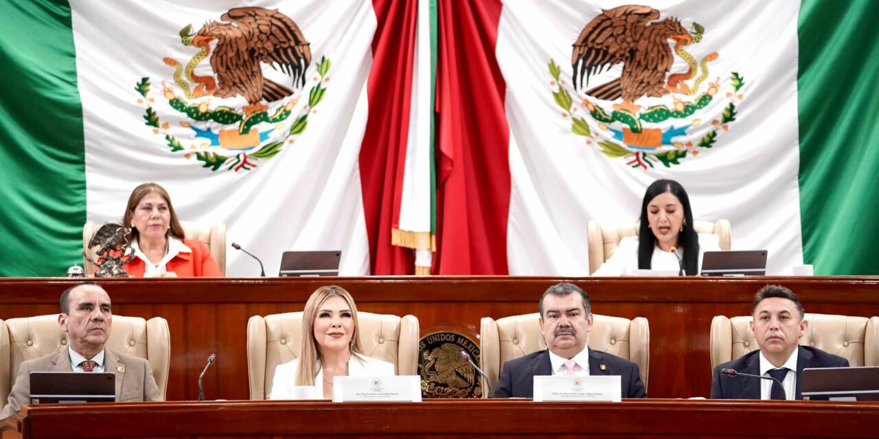 ROCÍO GONZÁLEZ COMPARECE ANTE EL CONGRESO Y PRESENTA RESULTADOS DE GOBIERNO